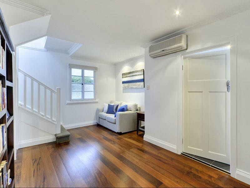 35 Haig St, Wynnum West QLD 4178