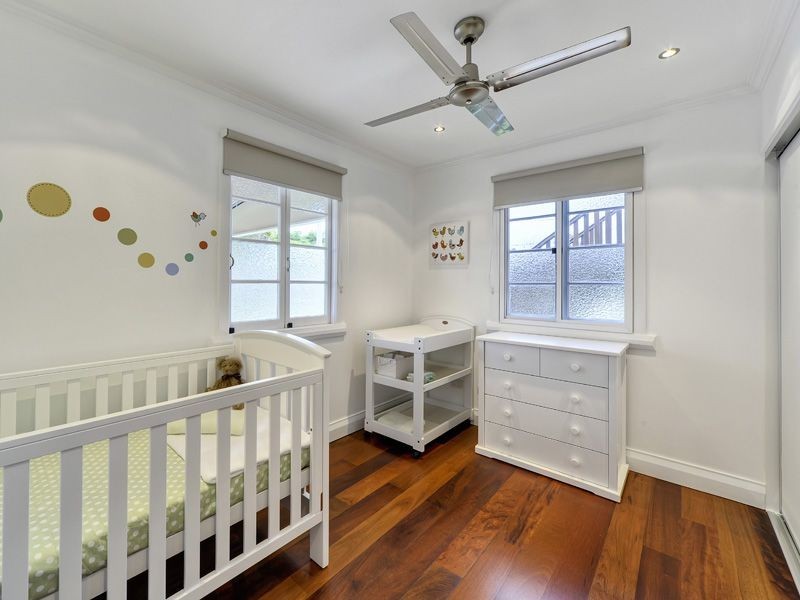 35 Haig St, Wynnum West QLD 4178