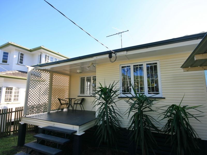 21 Ryder Street, Wynnum QLD 4178
