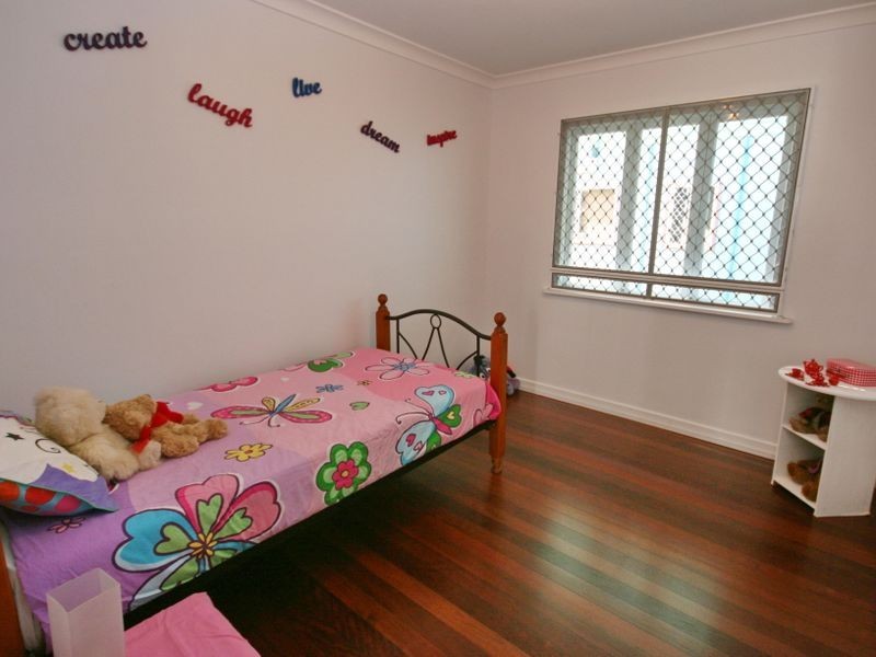 21 Ryder Street, Wynnum QLD 4178