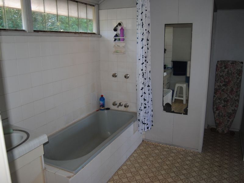 253 Tingal Rd, Wynnum QLD 4178