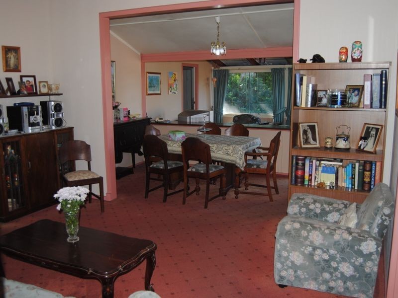 253 Tingal Rd, Wynnum QLD 4178