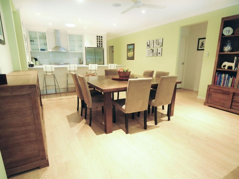 2 Scribbly Close, Lota QLD 4179