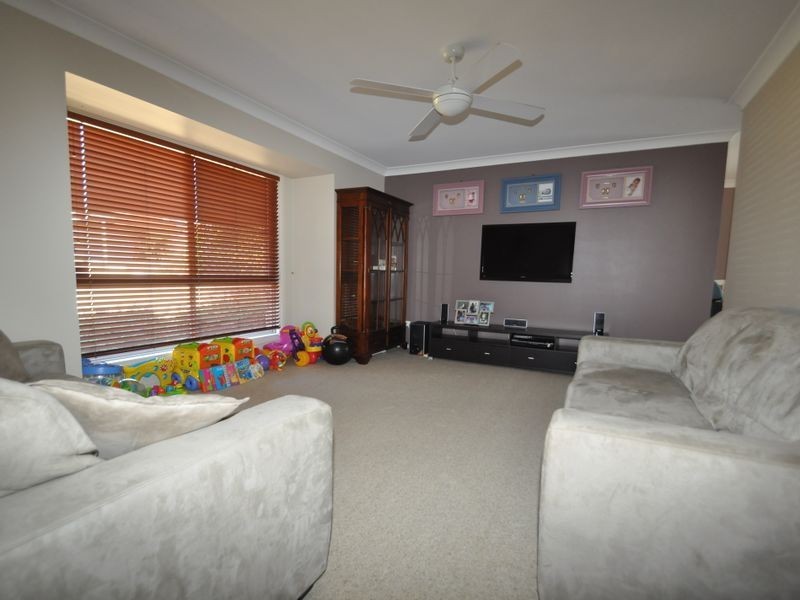 45 Scanlen Crescent, Wynnum West QLD 4178