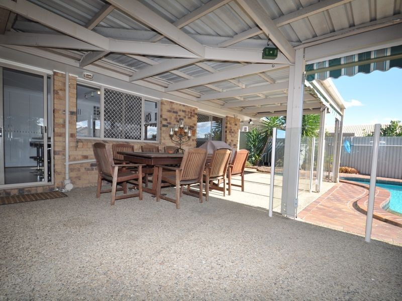 45 Scanlen Crescent, Wynnum West QLD 4178