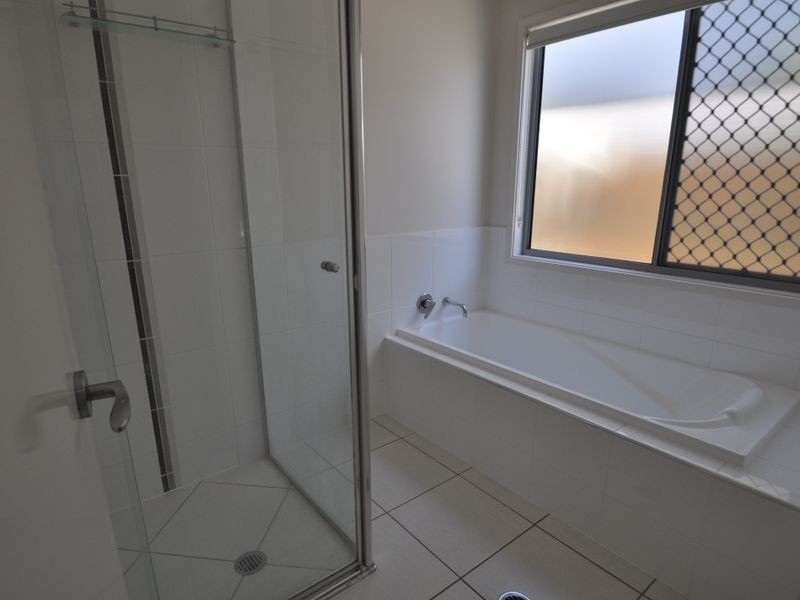 22a Kitchener Street, Wynnum QLD 4178