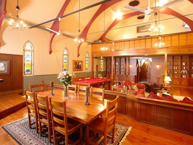 24 Ashton Street, Wynnum QLD 4178