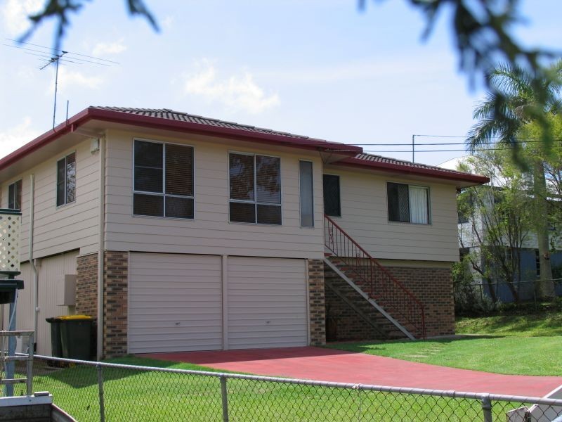 1a Curtis Street, Manly QLD 4179