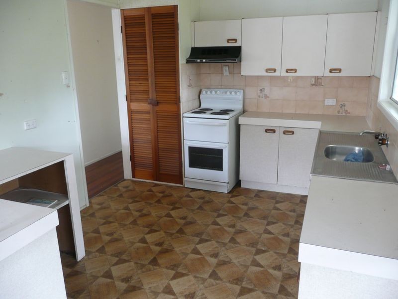 17 Balnave Street, Wynnum West QLD 4178