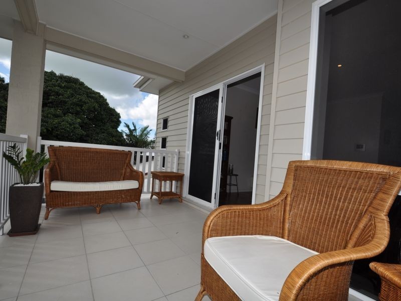 10 Foch Street, Wynnum West QLD 4178