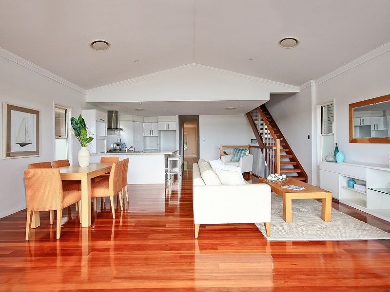 81 Raeburn St, Manly West QLD 4179