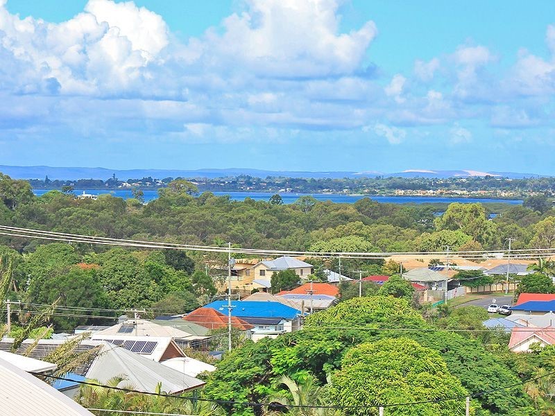 81 Raeburn St, Manly West QLD 4179