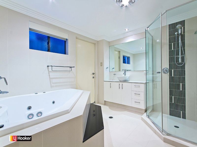 171 Carlton Terrace, Manly QLD 4179