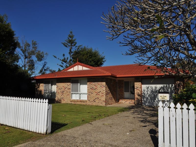 6 Davidson Street, Wynnum QLD 4178