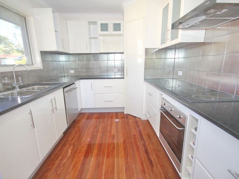 20 Coralie Avenue, Wynnum West QLD 4178