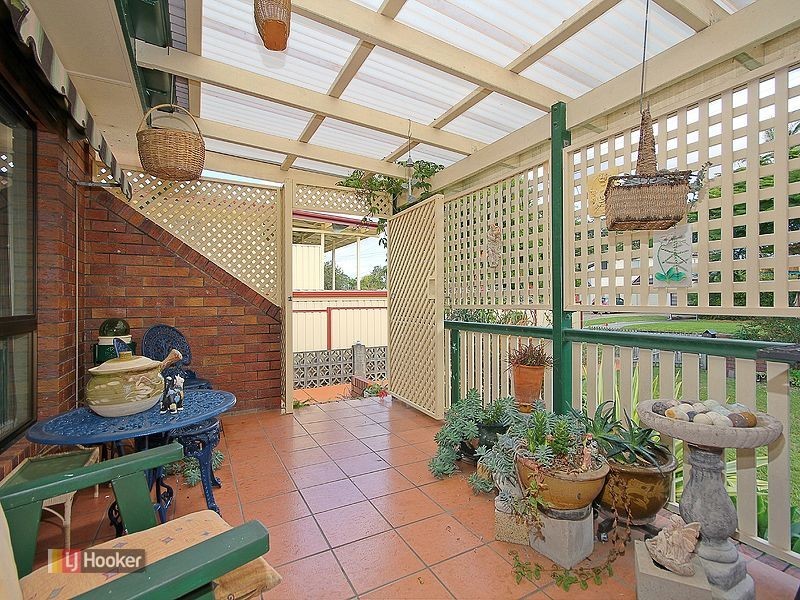 12 Empire Ave, Manly West QLD 4179