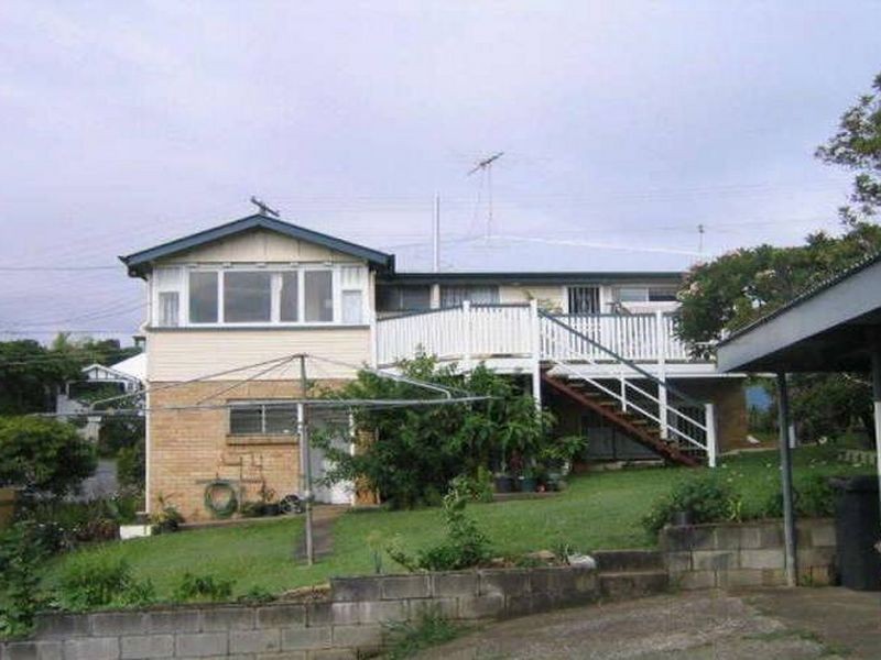 48 Oceana Tce, Manly QLD 4179