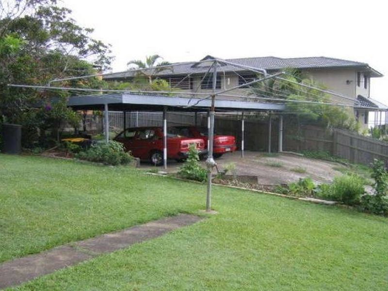 48 Oceana Tce, Manly QLD 4179