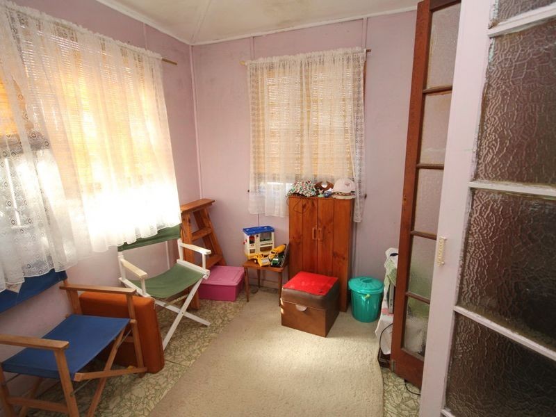 73 Whites Road, Manly West QLD 4179