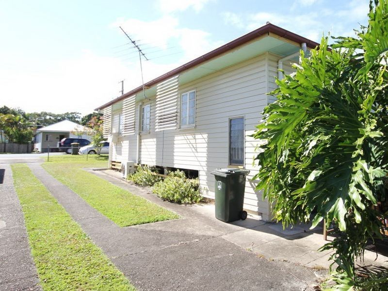 73 Whites Road, Manly West QLD 4179