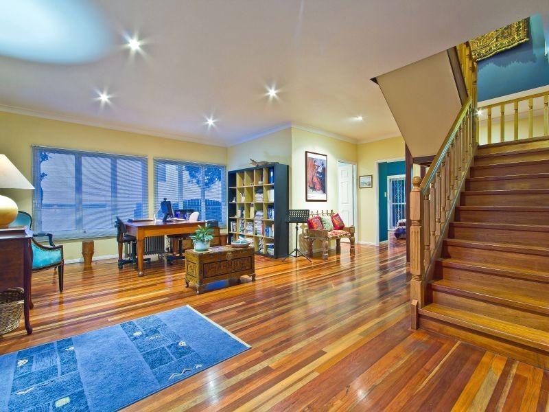 113 Carlton Terrace, Manly QLD 4179