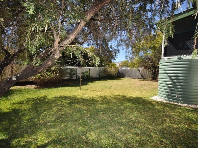 20 Tarooko Steet, Manly West QLD 4179