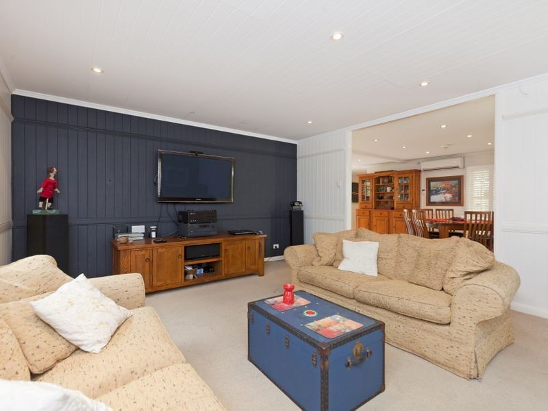 52 Mountjoy Terrace, Wynnum QLD 4178