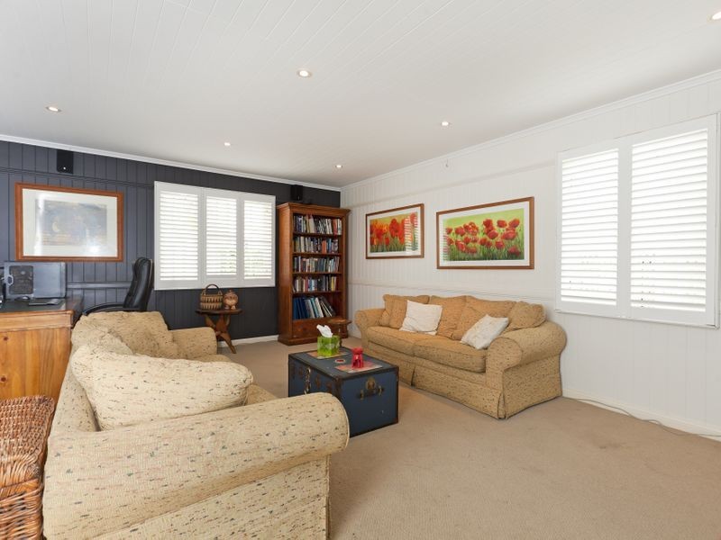 52 Mountjoy Terrace, Wynnum QLD 4178