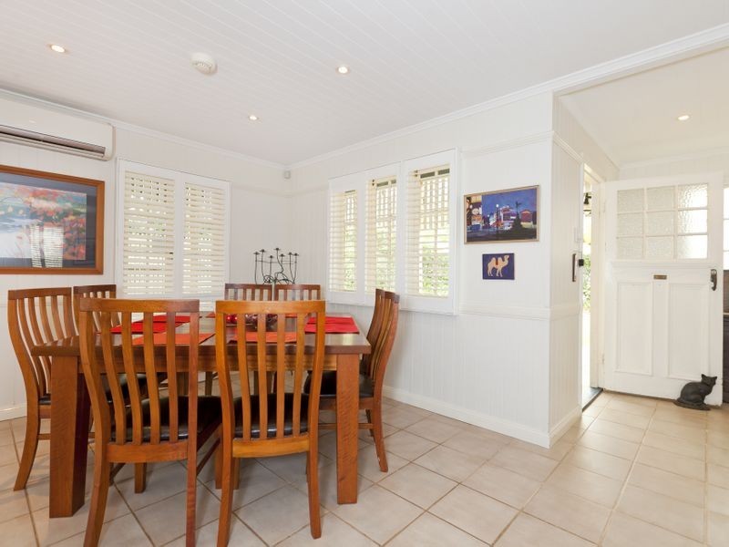 52 Mountjoy Terrace, Wynnum QLD 4178