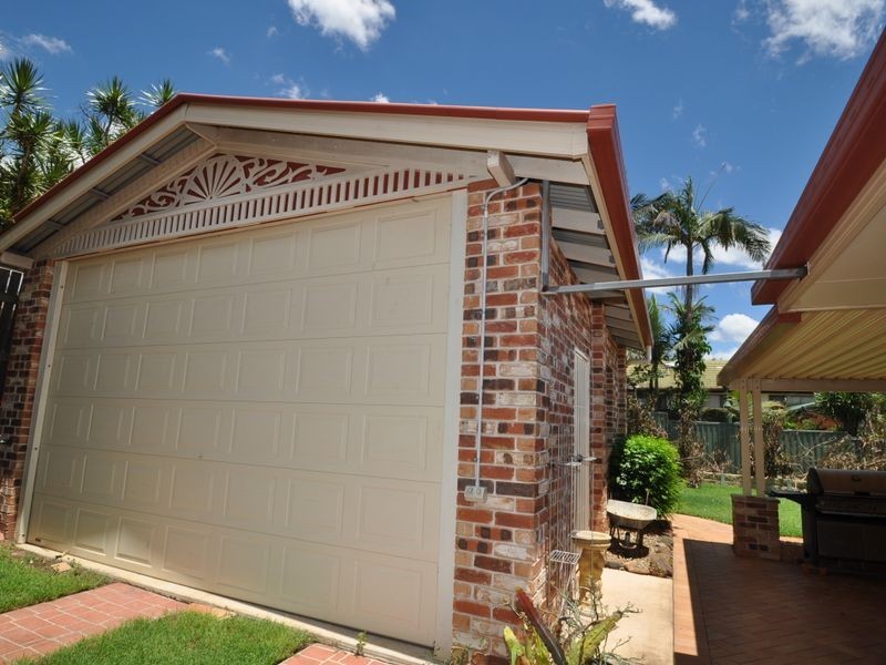17 Lewis Place, Manly West QLD 4179