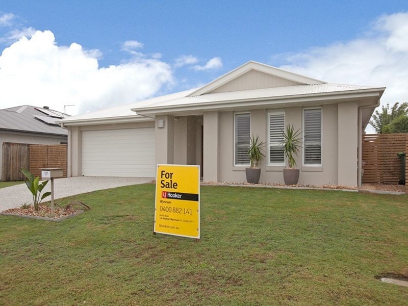 17 Foxwood Cct, Wakerley QLD 4154