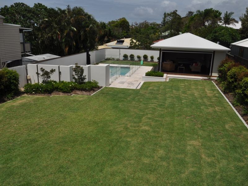 56 Glenora St, Wynnum QLD 4178