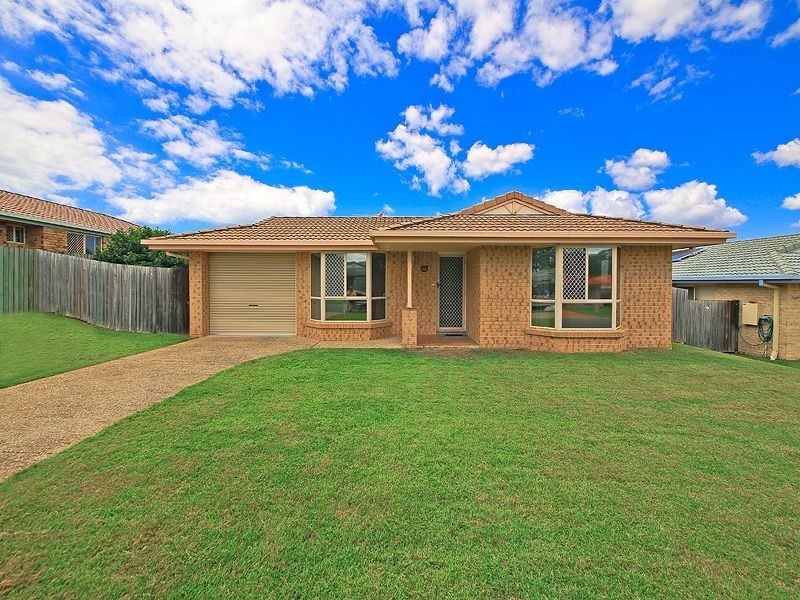 62 Amanda St, Wynnum West QLD 4178