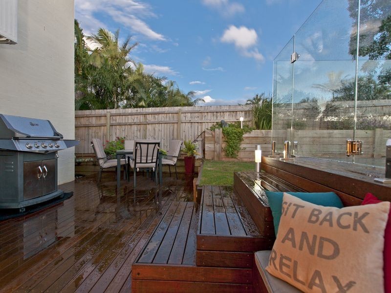 10 Foch Street, Wynnum West QLD 4178