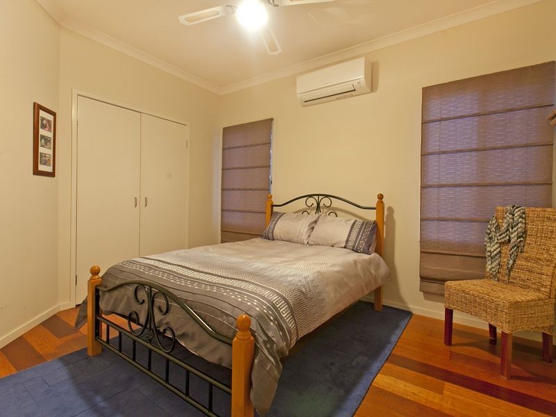 10 Foch Street, Wynnum West QLD 4178