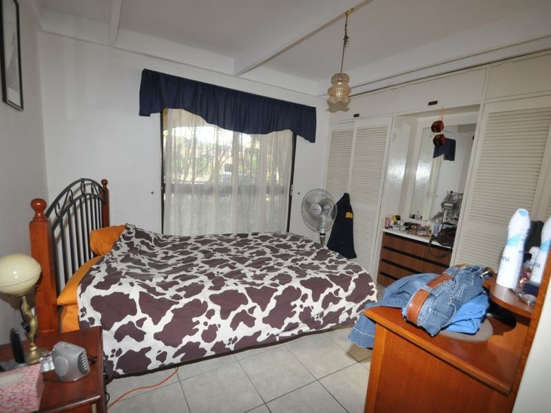 2 Ure Street, Wynnum QLD 4178