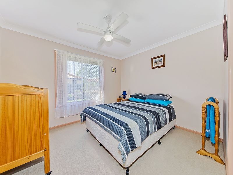 25 Pamela Street, Wynnum West QLD 4178