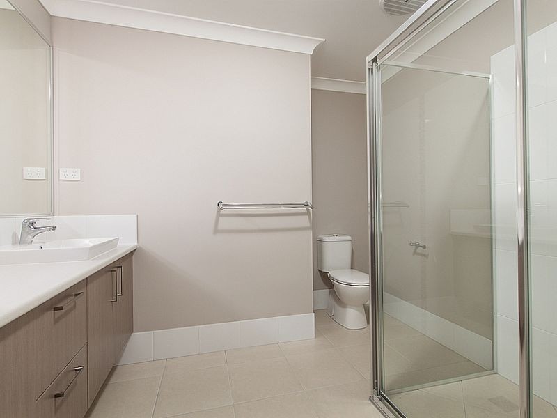 21 Blackwood Rd, Manly West QLD 4179