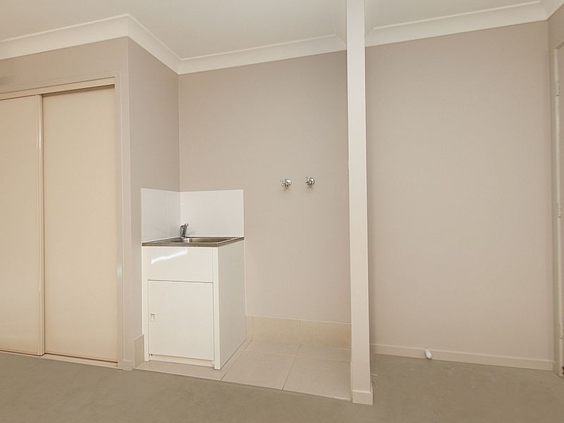 21 Blackwood Rd, Manly West QLD 4179