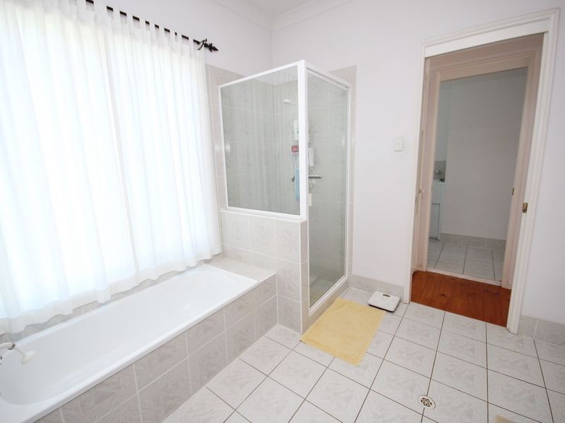 231 Wynnum North Rd, Wynnum QLD 4178