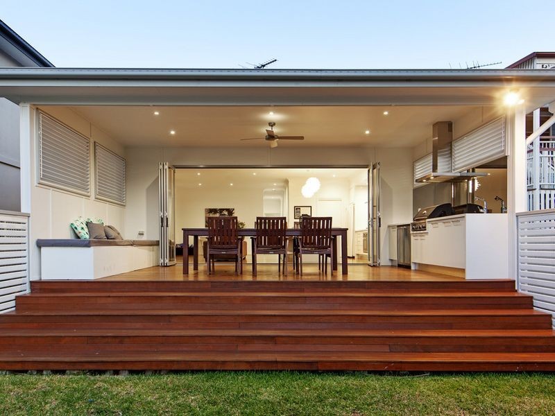 37 Cedar Street, Wynnum QLD 4178