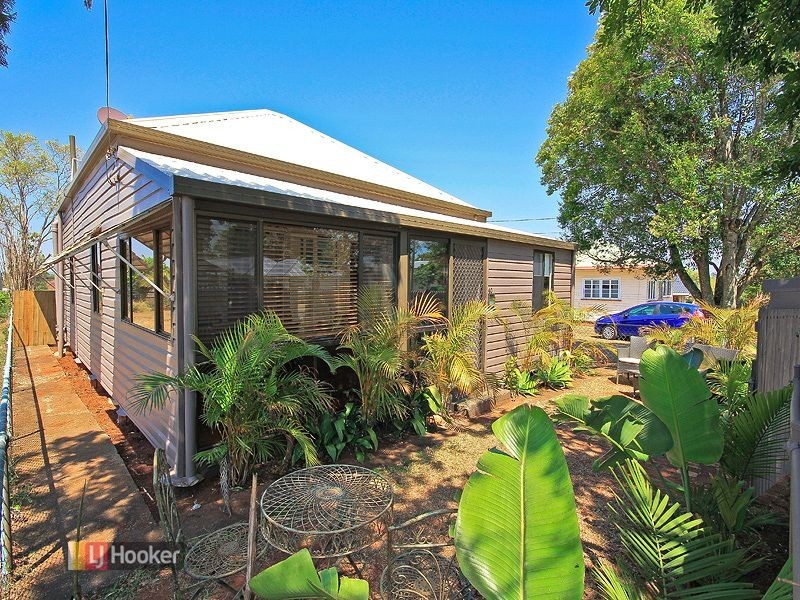 40 Berrimilla St, Manly West QLD 4179