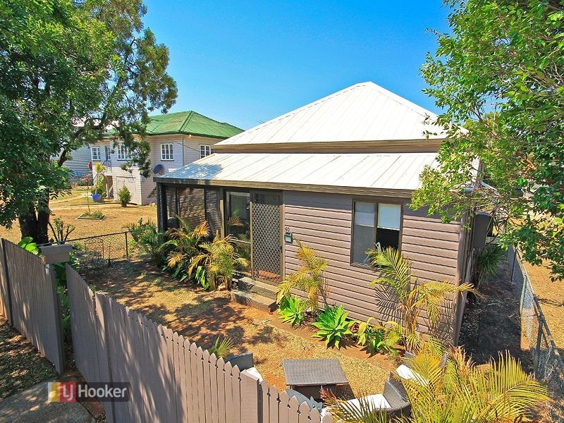 40 Berrimilla St, Manly West QLD 4179