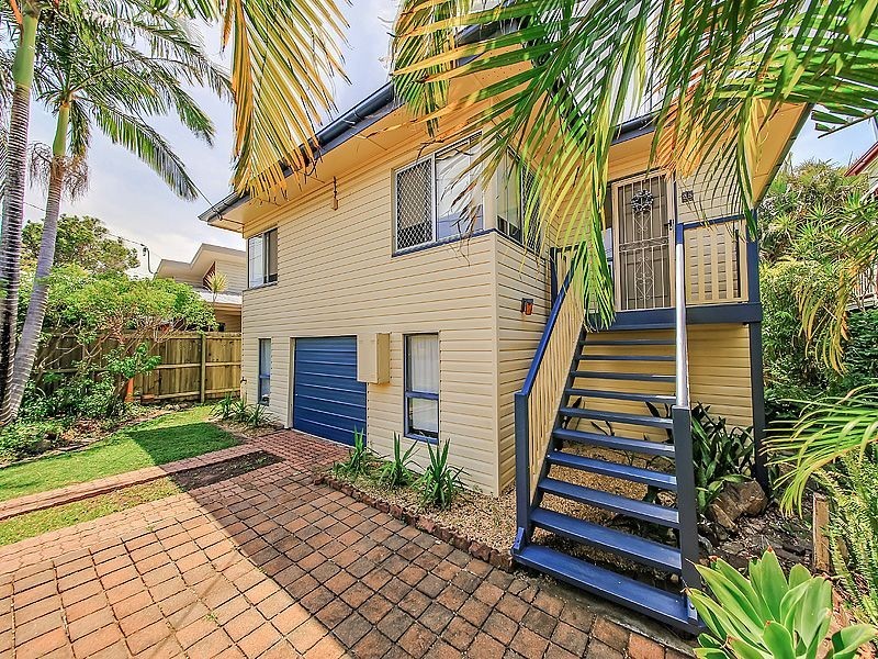 25 Walnut Street, Wynnum QLD 4178