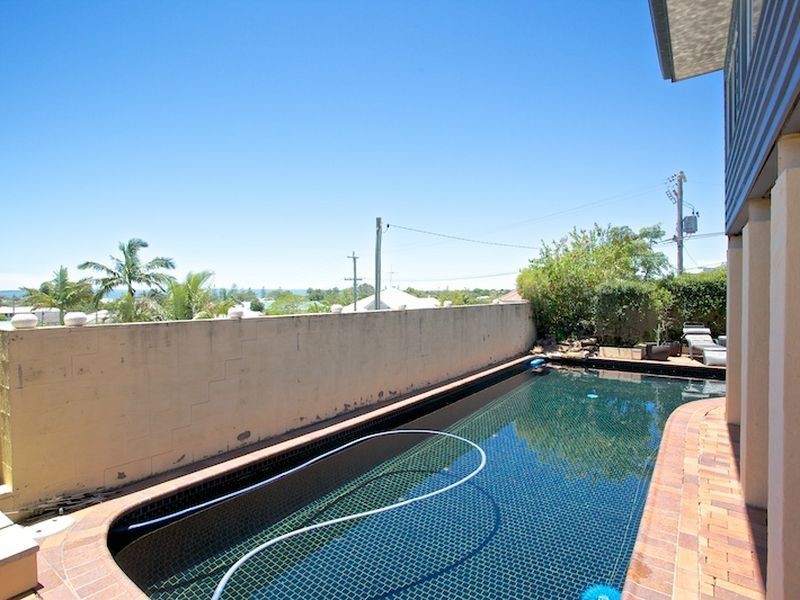 63 Alkoomie St, Wynnum QLD 4178