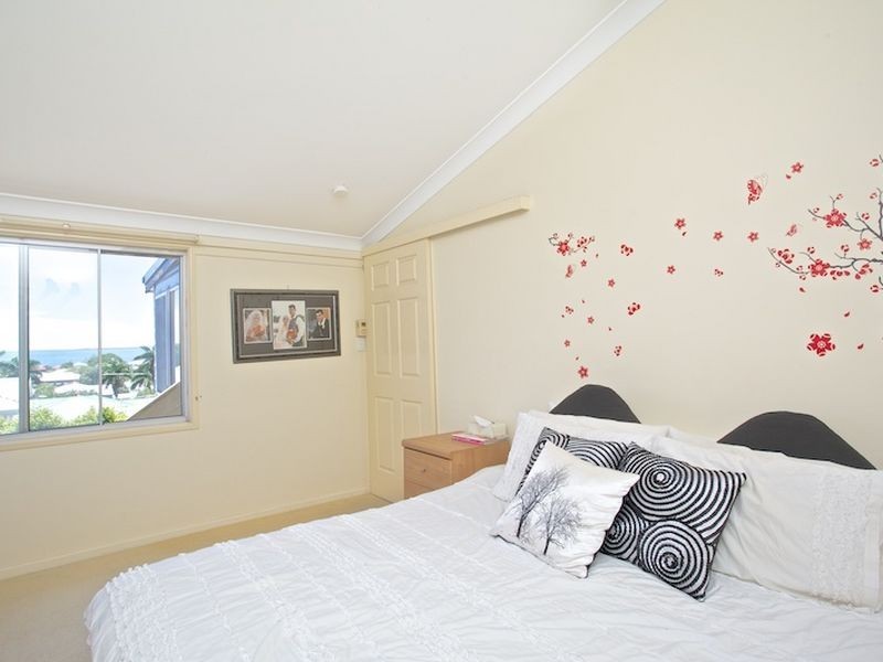 63 Alkoomie St, Wynnum QLD 4178