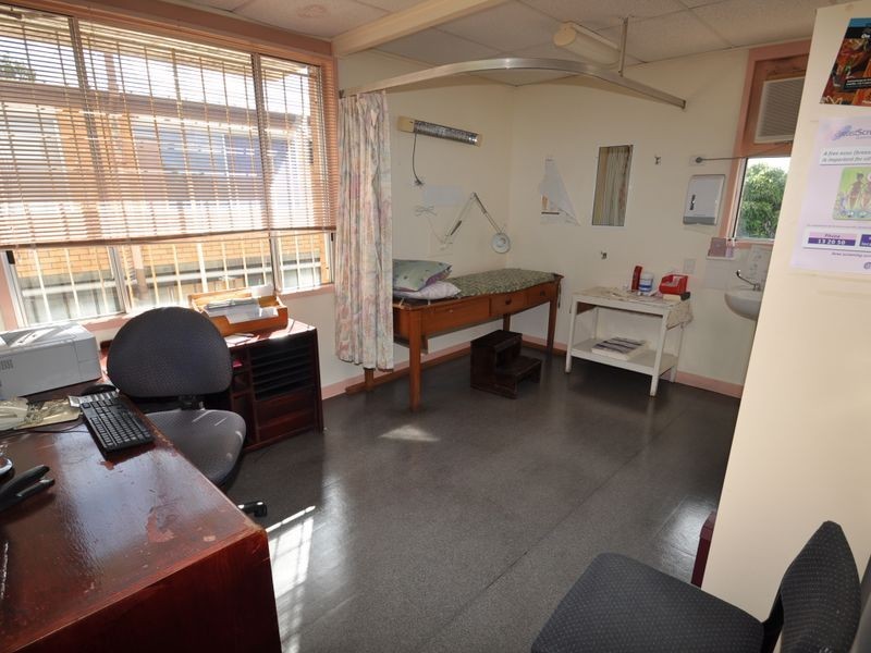 12 Manly Road, Manly QLD 4179