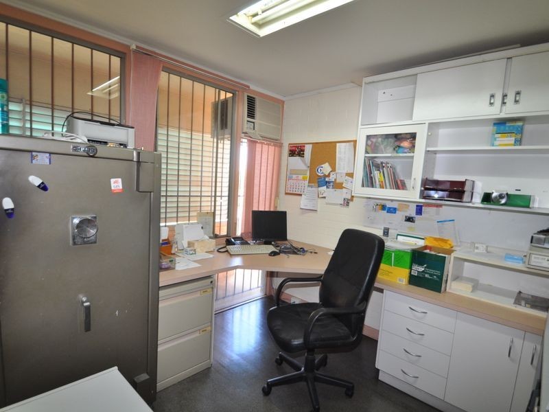 12 Manly Road, Manly QLD 4179