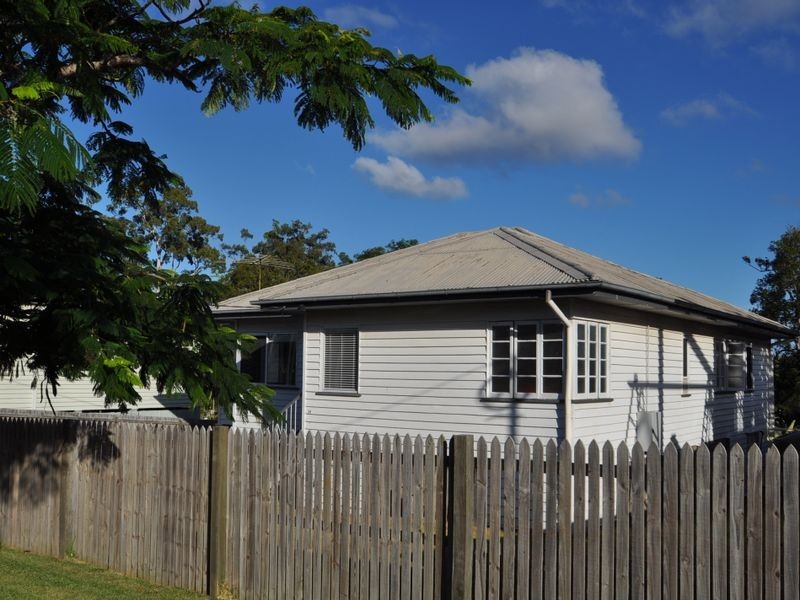 34 Britannia St, Manly QLD 4179