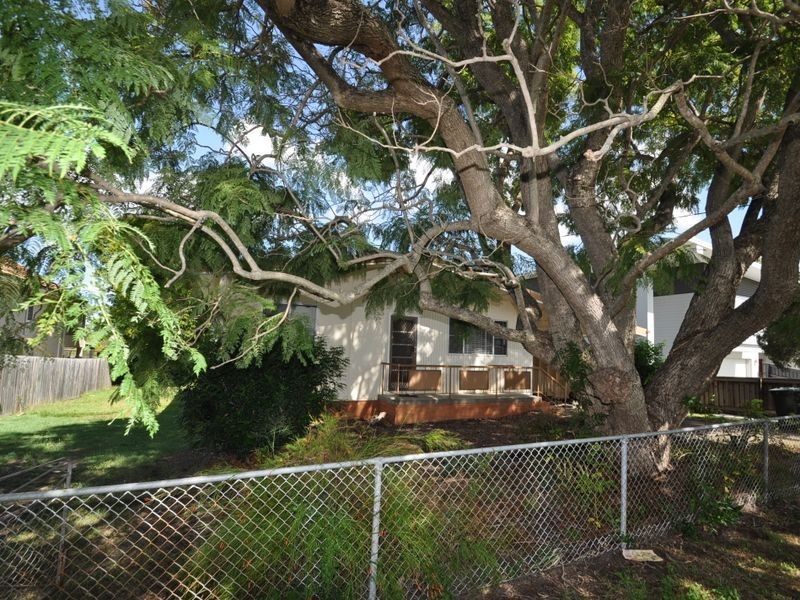 64 Tamaree Ave, Wynnum QLD 4178